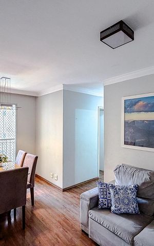 Apartamento à venda com 62m², 3 quartos e 1 vaga Apartamento à venda com 62m², 3 quartos e 1 vagaSala