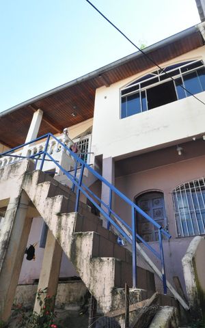 Casa à venda com 300m², 7 quartos e sem vagaCasa 1 e 2