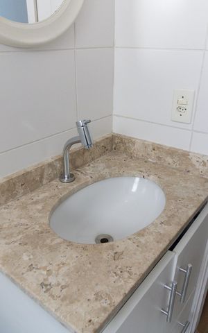 Casa de condomínio à venda com 112m², 3 quartos e 2 vagasBanheiro Social 