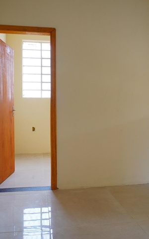 Casa à venda com 360m², 2 quartos e 2 vagasSala