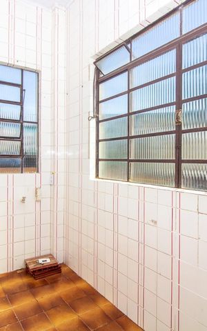 Casa para alugar com 120m², 2 quartos e sem vagaÁrea de serviço