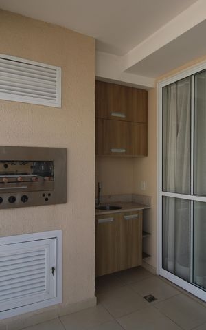 Apartamento à venda com 166m², 4 quartos e 3 vagasSala - Varanda