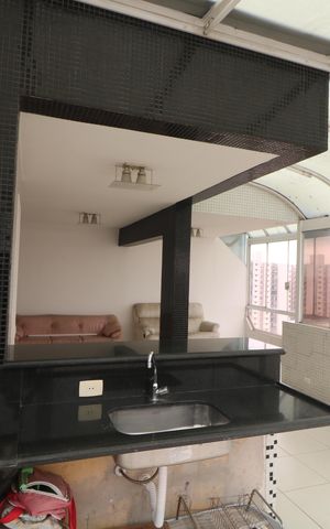 Apartamento à venda com 196m², 3 quartos e 1 vagaÁrea gourmet