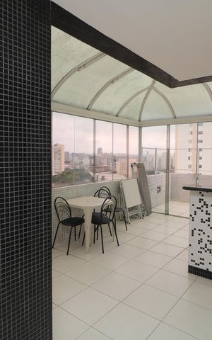 Apartamento à venda com 196m², 3 quartos e 1 vagaÁrea gourmet