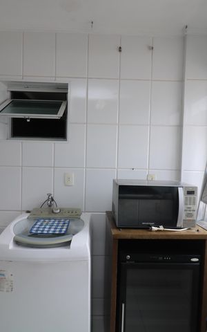 Apartamento à venda com 196m², 3 quartos e 1 vagaÁrea de Serviço