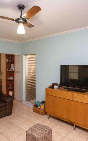 Casa à venda com 226m², 3 quartos e 1 vagaSala