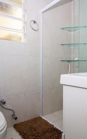 Apartamento para alugar com 52m², 2 quartos e sem vaga Apartamento para alugar com 52m², 2 quartos e sem vagaBanheiro