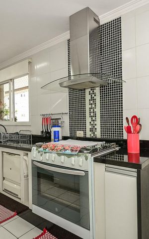 Apartamento à venda com 223m², 3 quartos e 4 vagasCozinha