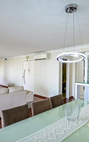 Apartamento à venda com 223m², 3 quartos e 4 vagasSala