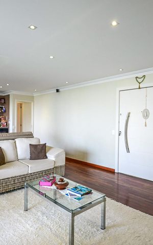 Apartamento à venda com 223m², 3 quartos e 4 vagasSala