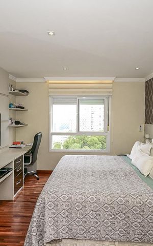 Apartamento à venda com 223m², 3 quartos e 4 vagasSuíte 3
