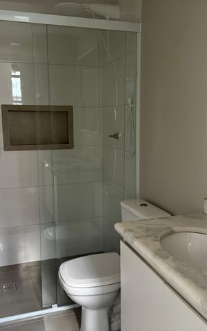 Apartamento para alugar com 170m², 3 quartos e 3 vagas Apartamento para alugar com 170m², 3 quartos e 3 vagasBanheiro Social