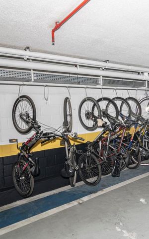 Apartamento à venda com 63m², 1 quarto e 1 vaga Apartamento à venda com 63m², 1 quarto e 1 vagaÁrea comum - Bicicletário