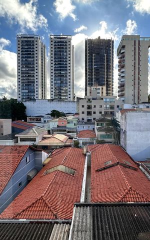 Apartamento à venda com 68m², 2 quartos e 2 vagas Apartamento à venda com 68m², 2 quartos e 2 vagasVista da Sacada