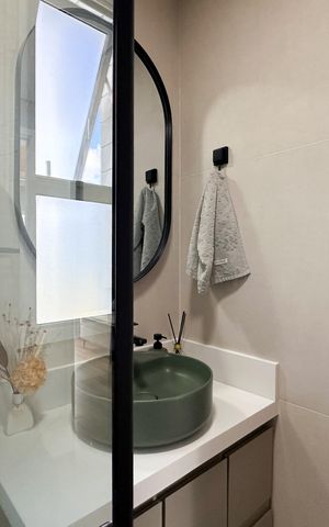 Apartamento à venda com 68m², 2 quartos e 2 vagas Apartamento à venda com 68m², 2 quartos e 2 vagasBanheiro Social