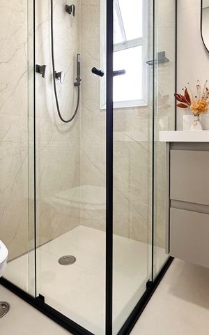 Apartamento à venda com 68m², 2 quartos e 2 vagas Apartamento à venda com 68m², 2 quartos e 2 vagasBanheiro Social