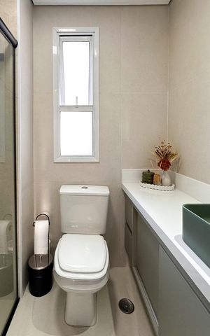 Apartamento à venda com 68m², 2 quartos e 2 vagas Apartamento à venda com 68m², 2 quartos e 2 vagasBanheiro da Suíte
