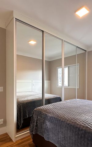 Apartamento à venda com 68m², 2 quartos e 2 vagas Apartamento à venda com 68m², 2 quartos e 2 vagasSuíte