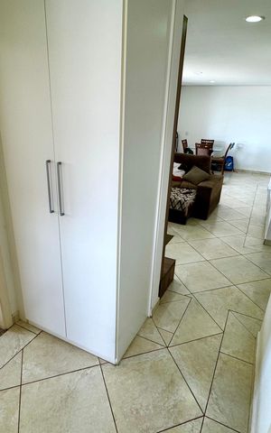 Apartamento à venda com 114m², 3 quartos e 2 vagas Apartamento à venda com 114m², 3 quartos e 2 vagasCorredor