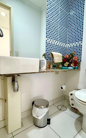Apartamento à venda com 114m², 3 quartos e 2 vagas Apartamento à venda com 114m², 3 quartos e 2 vagasBanheiro 2