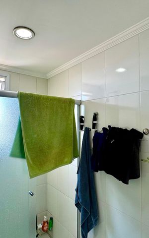 Apartamento à venda com 114m², 3 quartos e 2 vagas Apartamento à venda com 114m², 3 quartos e 2 vagasBanheiro 1