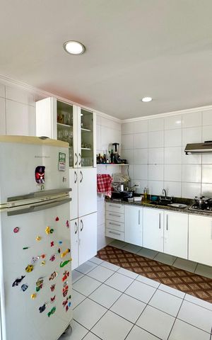 Apartamento à venda com 114m², 3 quartos e 2 vagas Apartamento à venda com 114m², 3 quartos e 2 vagasCozinha