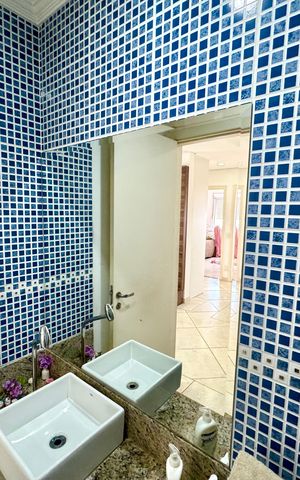 Apartamento à venda com 114m², 3 quartos e 2 vagas Apartamento à venda com 114m², 3 quartos e 2 vagasBanheiro 2