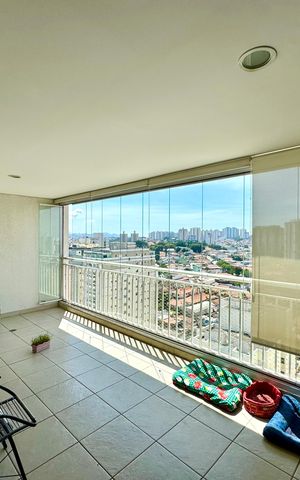 Apartamento à venda com 114m², 3 quartos e 2 vagas Apartamento à venda com 114m², 3 quartos e 2 vagasVaranda da Sala