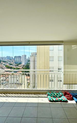 Apartamento à venda com 114m², 3 quartos e 2 vagas Apartamento à venda com 114m², 3 quartos e 2 vagasVaranda da Sala