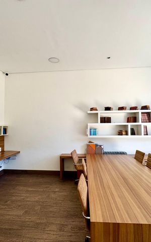 Apartamento à venda com 114m², 3 quartos e 2 vagas Apartamento à venda com 114m², 3 quartos e 2 vagasCoworking