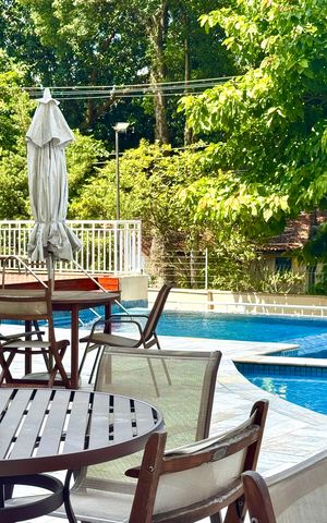 Apartamento à venda com 114m², 3 quartos e 2 vagas Apartamento à venda com 114m², 3 quartos e 2 vagasÁrea comum - Piscina