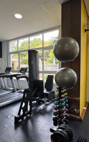 Apartamento à venda com 114m², 3 quartos e 2 vagas Apartamento à venda com 114m², 3 quartos e 2 vagasAcademia