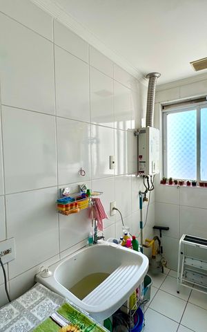 Apartamento à venda com 114m², 3 quartos e 2 vagas Apartamento à venda com 114m², 3 quartos e 2 vagasÁrea de Serviço
