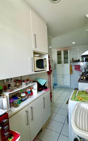 Apartamento à venda com 114m², 3 quartos e 2 vagas Apartamento à venda com 114m², 3 quartos e 2 vagasÁrea de Serviço