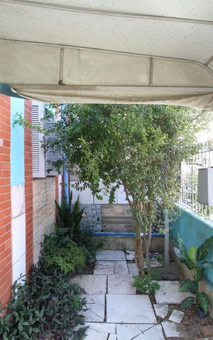Casa à venda com 210m², 4 quartos e 1 vagaQuintal