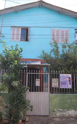 Casa à venda com 210m², 4 quartos e 1 vagaFachada