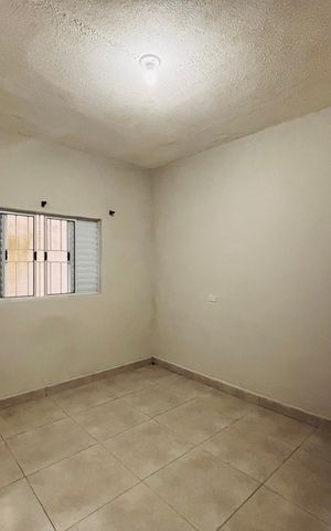 Casa para alugar com 50m², 1 quarto e sem vaga Casa para alugar com 50m², 1 quarto e sem vagaQuarto