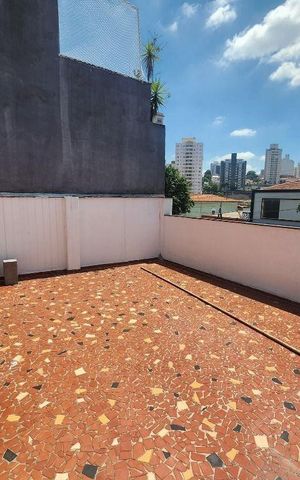 Casa à venda com 240m², 2 quartos e 2 vagasÁrea Comum