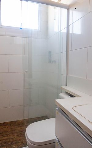 Casa à venda com 384m², 4 quartos e 2 vagas Casa à venda com 384m², 4 quartos e 2 vagasCasa 2 - banheiro