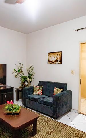 Casa à venda com 384m², 4 quartos e 2 vagas Casa à venda com 384m², 4 quartos e 2 vagasCasa 1 - sala