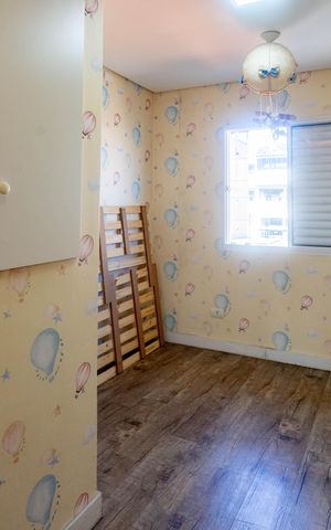 Casa à venda com 384m², 4 quartos e 2 vagas Casa à venda com 384m², 4 quartos e 2 vagasCasa 2 - Quarto 1