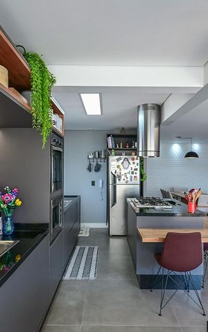Apartamento à venda com 133m², 3 quartos e 2 vagasCozinha
