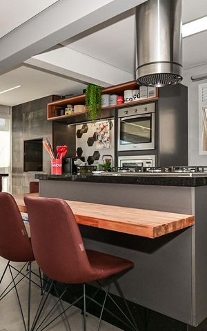 Apartamento à venda com 133m², 3 quartos e 2 vagasCozinha