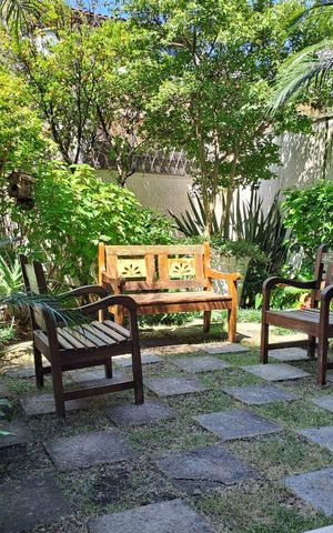 Casa à venda com 400m², 4 quartos e 6 vagas