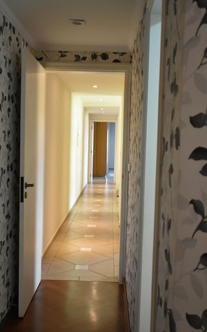 Casa à venda com 400m², 4 quartos e 6 vagasSuíte 2