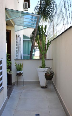 Casa à venda com 400m², 4 quartos e 6 vagasHall entrada