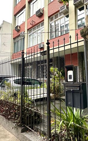 Apartamento à venda com 67m², 2 quartos e 1 vaga Apartamento à venda com 67m², 2 quartos e 1 vagaPlaca