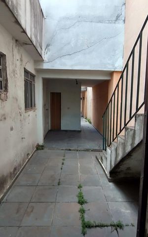 Casa à venda com 136m², 1 quarto e sem vaga Casa à venda com 136m², 1 quarto e sem vagaAREA EXTERNA