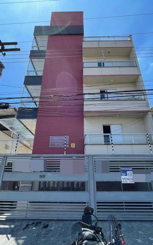 Apartamento à venda com 38m², 2 quartos e sem vaga Apartamento à venda com 38m², 2 quartos e sem vagaFachada+Placa