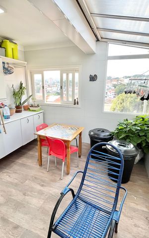 Casa à venda com 480m², 5 quartos e 5 vagas Casa à venda com 480m², 5 quartos e 5 vagasÁrea de Serviço